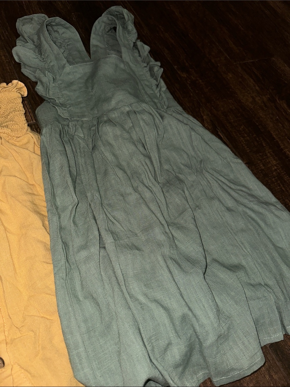Abby & Evie Girls Dress Bundle Size 4 Mustard & Sage Green - Picture 4 of 8